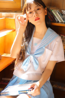 小雪乖…把腿张开一点视频